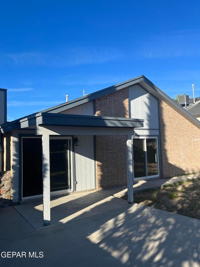 Building Photo - 6512 Dakota Ridge Dr
