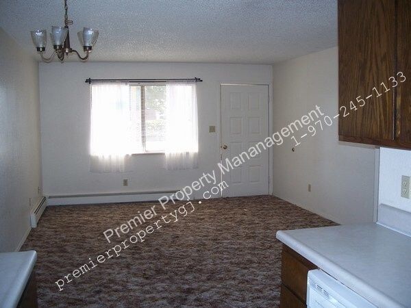 Building Photo - Tradewind Apartments