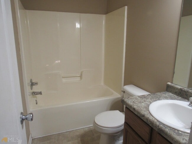 Building Photo - 2733 Rocky Ct