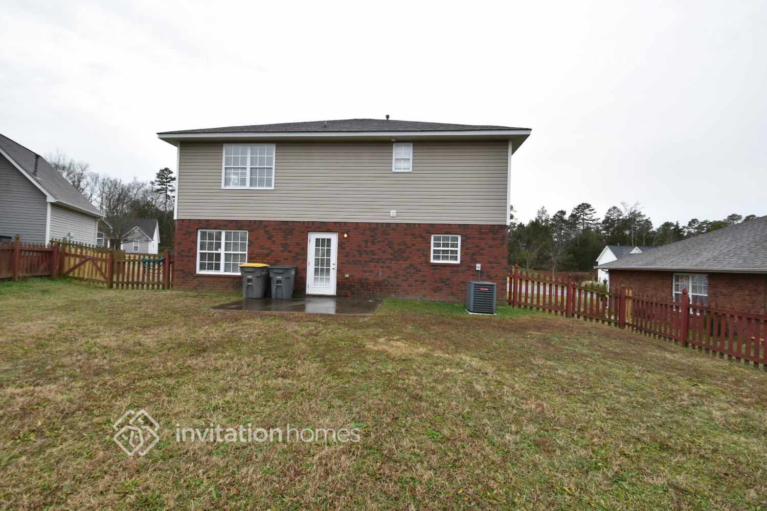 Building Photo - 148 Newport Dr