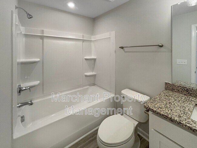 Building Photo - 154 Randwick Ln