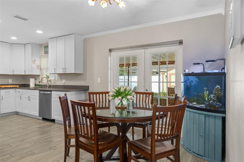 Building Photo - 113 Cranbrooke Dr