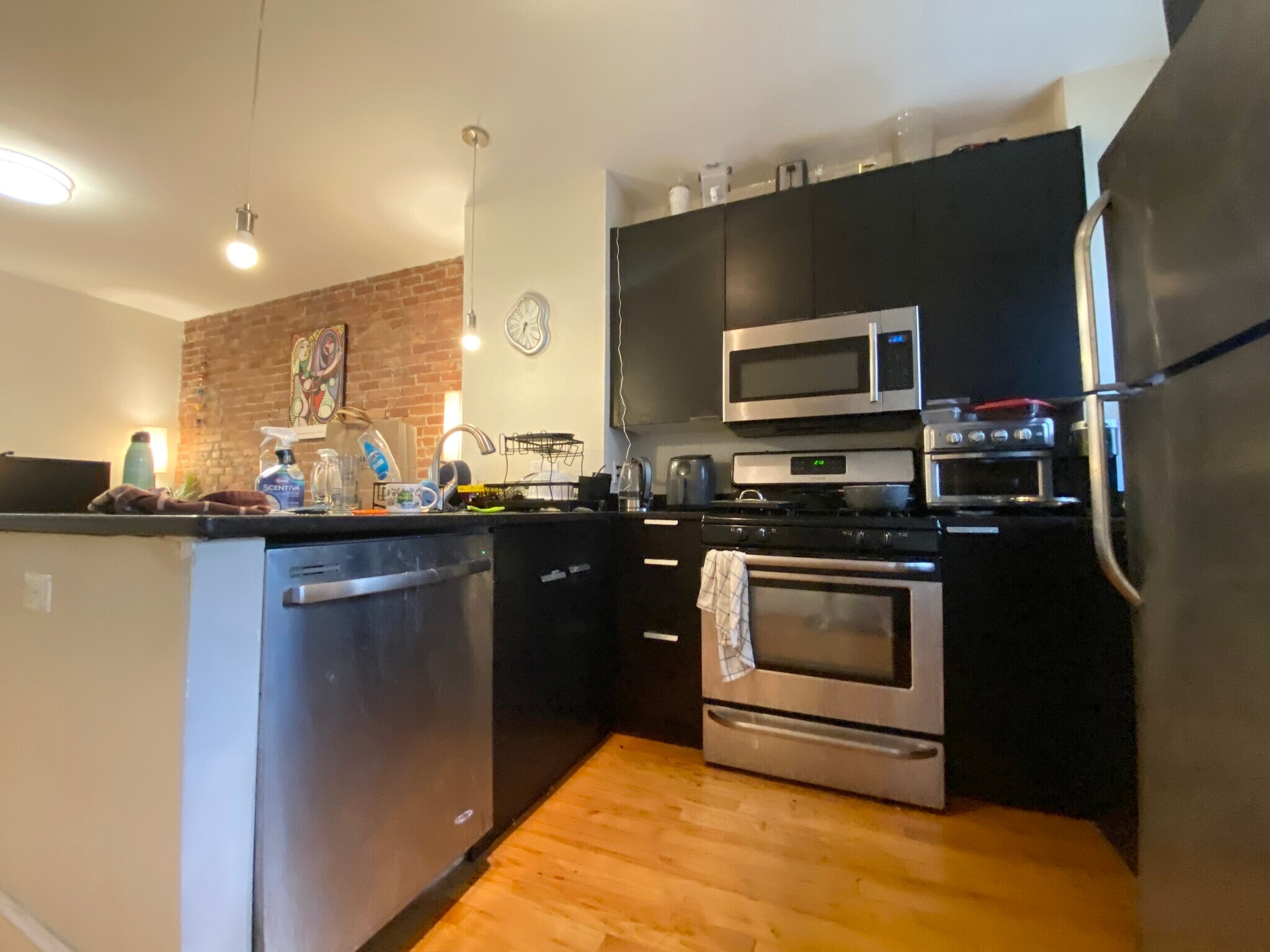 Building Photo - 14 Parker Hill Ave