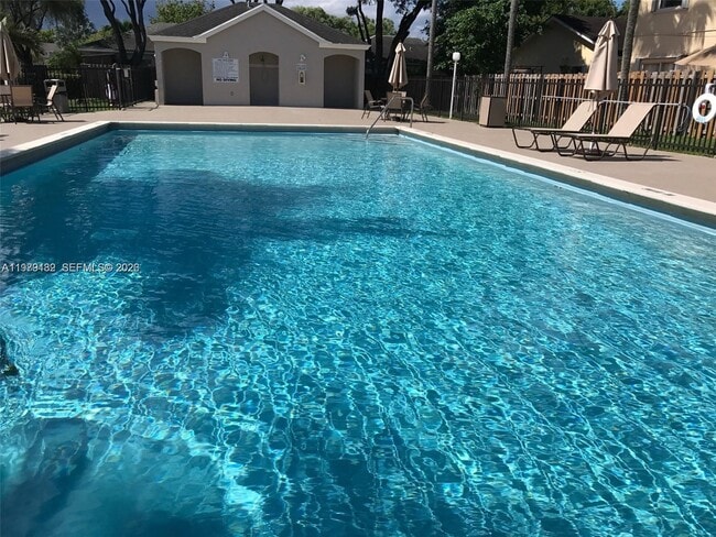 Building Photo - 5758 NW 97th Pl