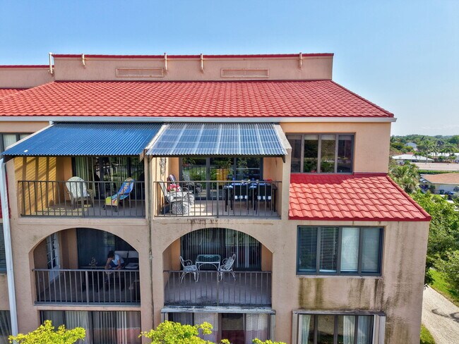 Building Photo - 755 Dotterel Rd