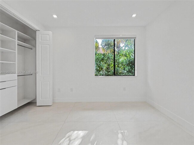 Building Photo - 7733 SW 193rd St