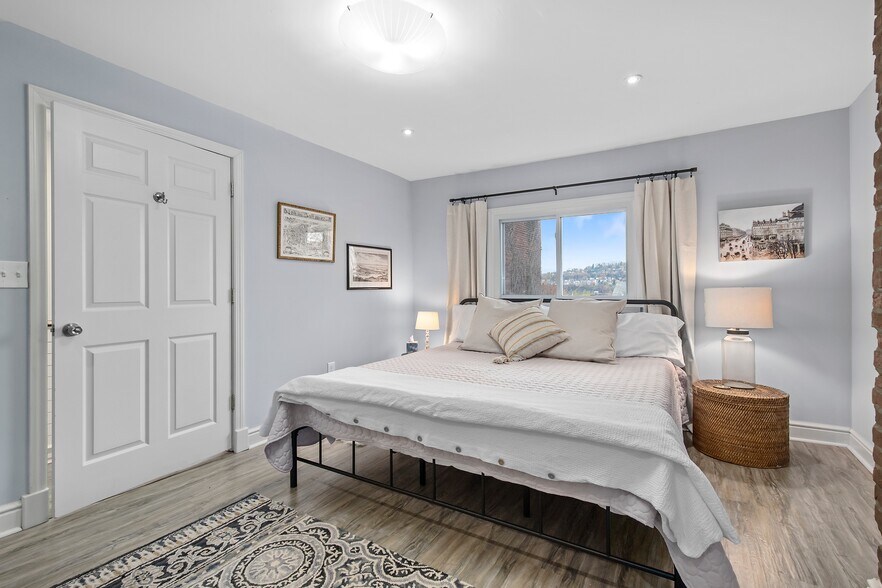 Building Photo - 3451 Denny St