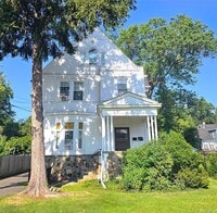 Building Photo - 178 N Broadway