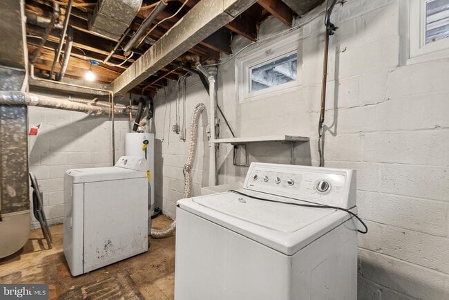 Building Photo - 1235 Alabama Ave SE