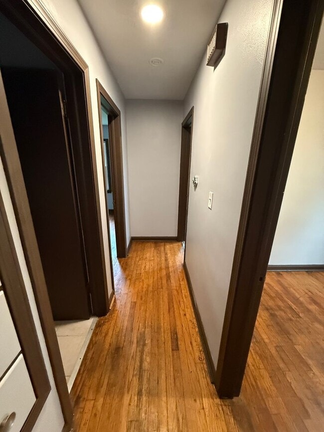 Building Photo - SECTION 8 AND EDEN ACCEPTED!! Newly Renovated 3 Br Home!!