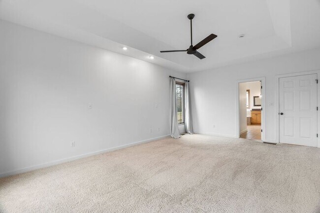 Building Photo - 15 Carl Roberts Rd