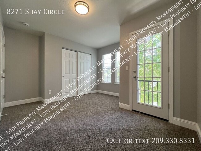 Building Photo - 8271 Shay Cir