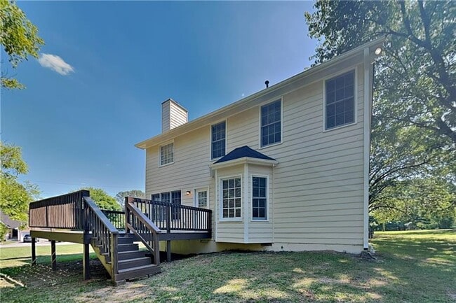 Building Photo - 2994 Brooks Dr