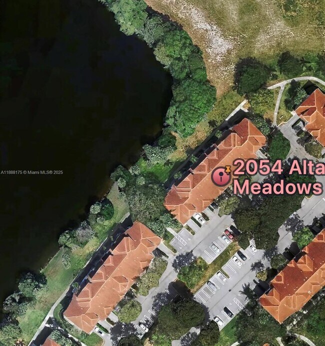 Building Photo - 2054 Alta Meadows Ln