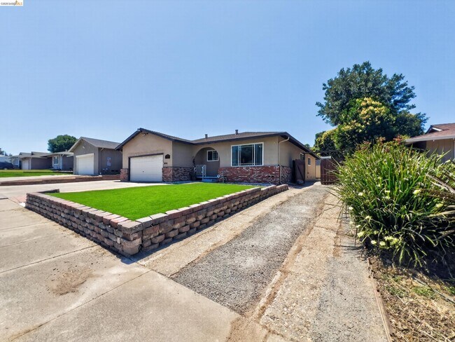 Building Photo - 2928 Rio Grande Dr