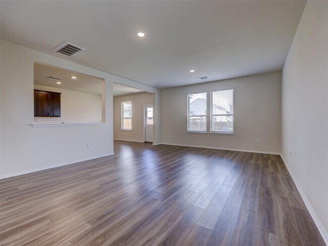 Building Photo - 116 Prairie Falcon Wy