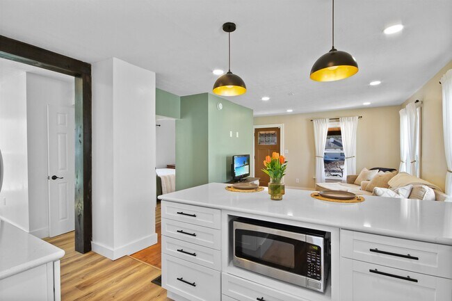 Building Photo - 54054 N Ironwood Rd