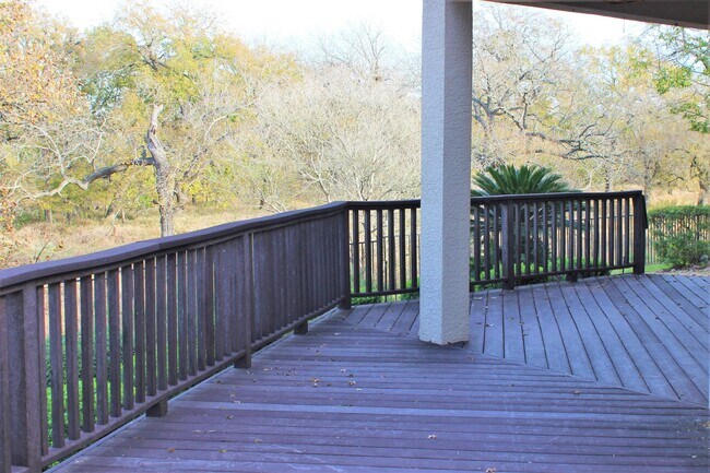 Building Photo - 106 Morning Glory Cir