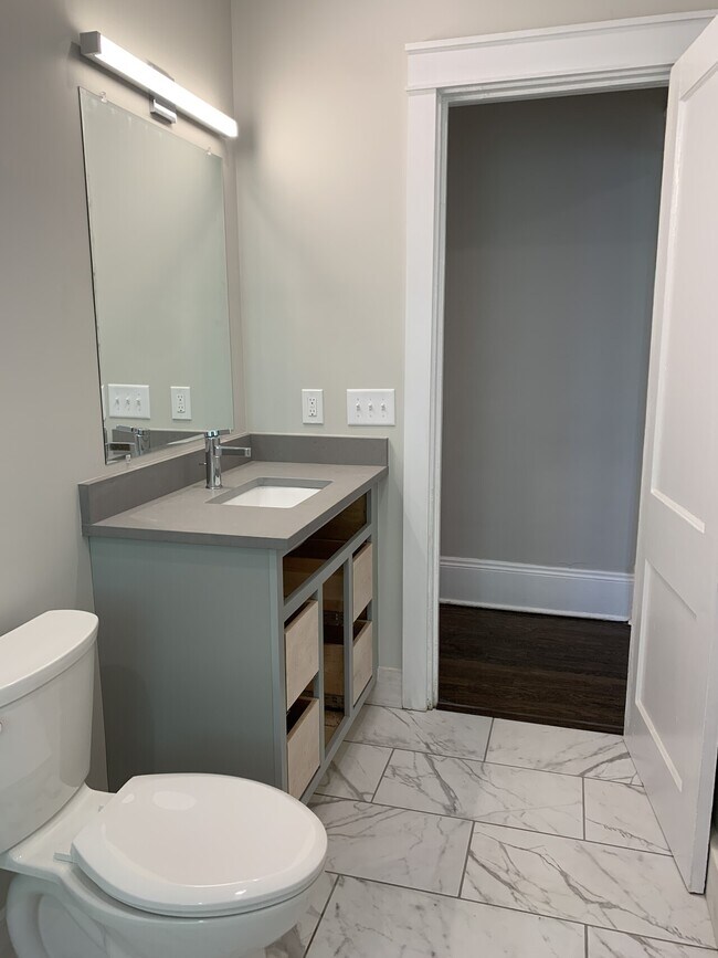 Building Photo - 2280 Bellfield