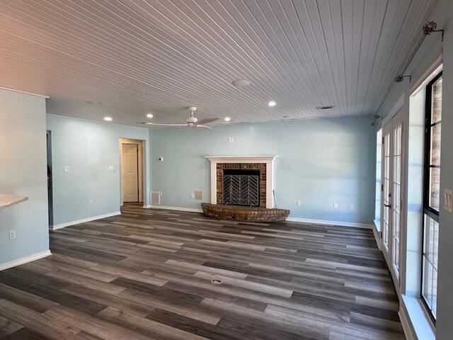 Building Photo - 805 Harbor Ln