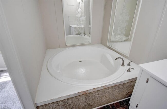 Building Photo - 7112 Prospect Church Rd