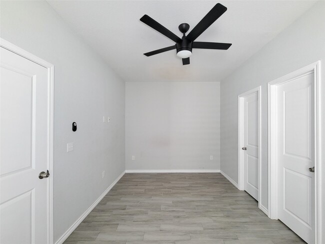 Building Photo - 16684 E Ivanhoe St