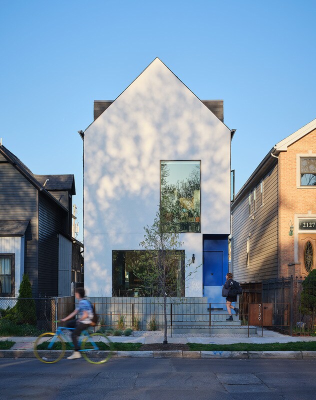 Building Photo - 2129 N Kimball Ave