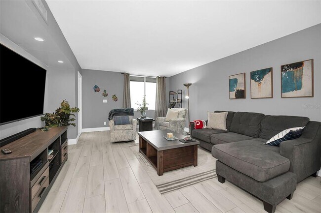 Building Photo - 1460 Gulf Blvd