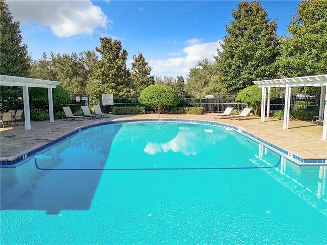 Building Photo - 2439 Breezy Meadow Rd