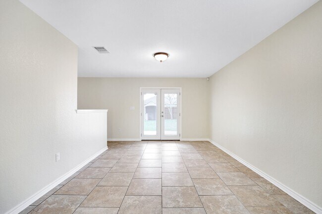 Building Photo - Two-Story Retreat with Modern Amenities an...