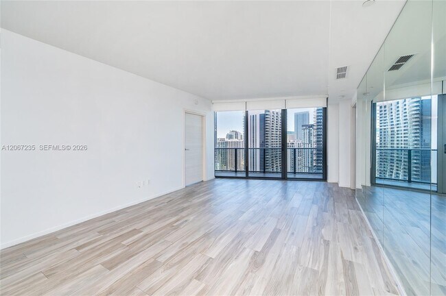 Building Photo - 801 S Miami Ave