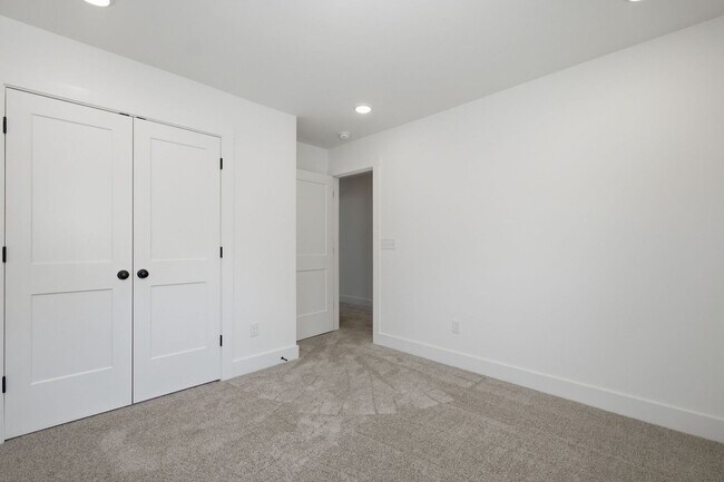 Building Photo - New Construction Home with 4 Bedrooms, 2.5 Baths, 2 Car Garage, Fenced Yard