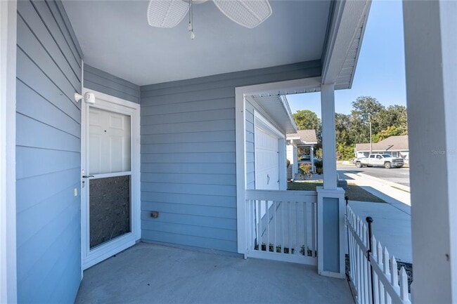 Building Photo - 470 SW 251st St