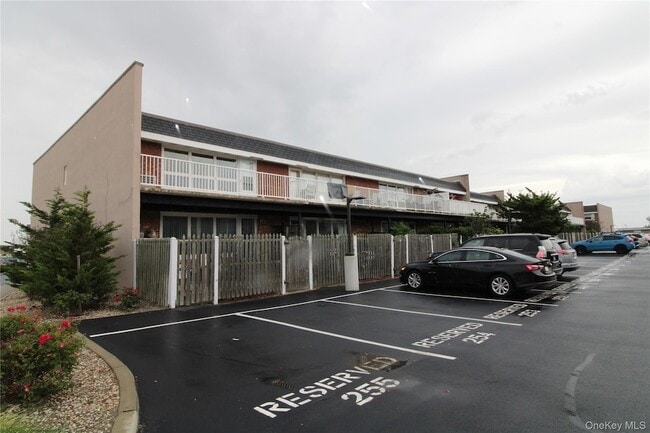 Building Photo - 750 Lido Blvd