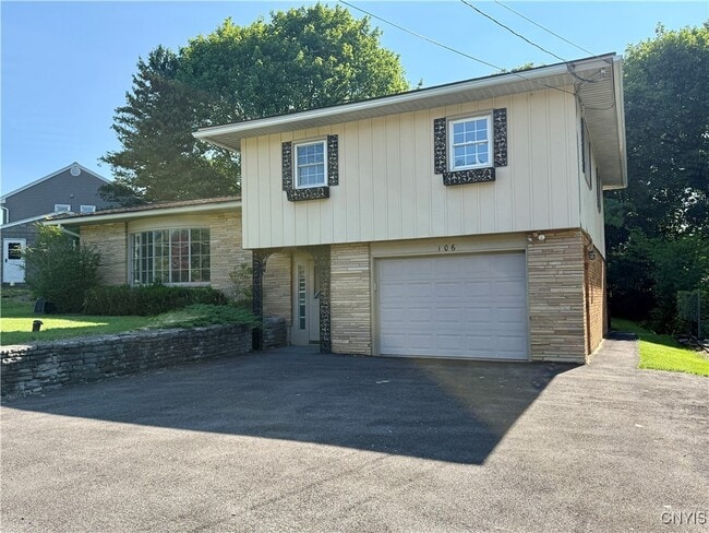 Building Photo - 106 Erregger Rd