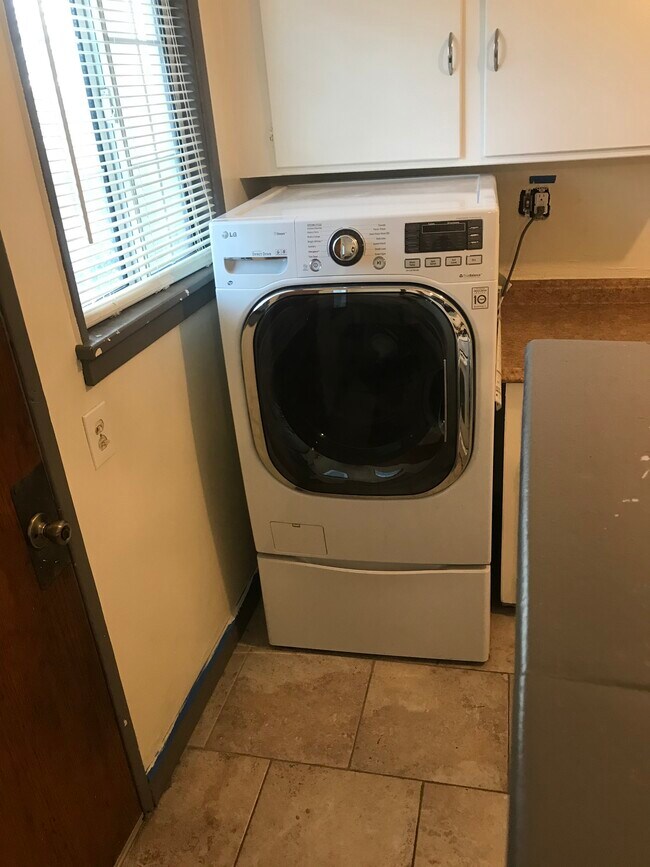 Washer / Dryer Unit - 1235 W 107th St