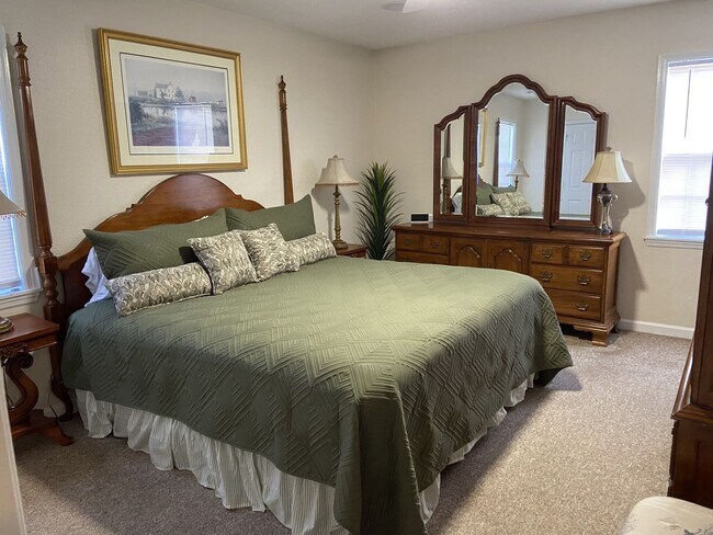 Building Photo - Fully Furnished rental in Pelletier