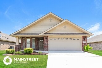 Building Photo - 1055 Clover Ave