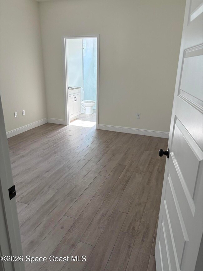 Building Photo - 1850 Jupiter Blvd SW