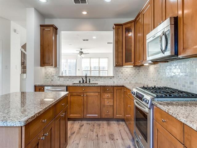 Building Photo - 3942 Sugar Tree Way