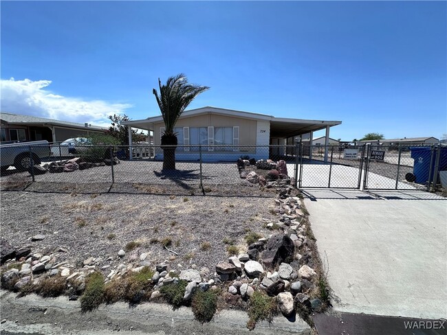 Primary Photo - 724 Citrus St