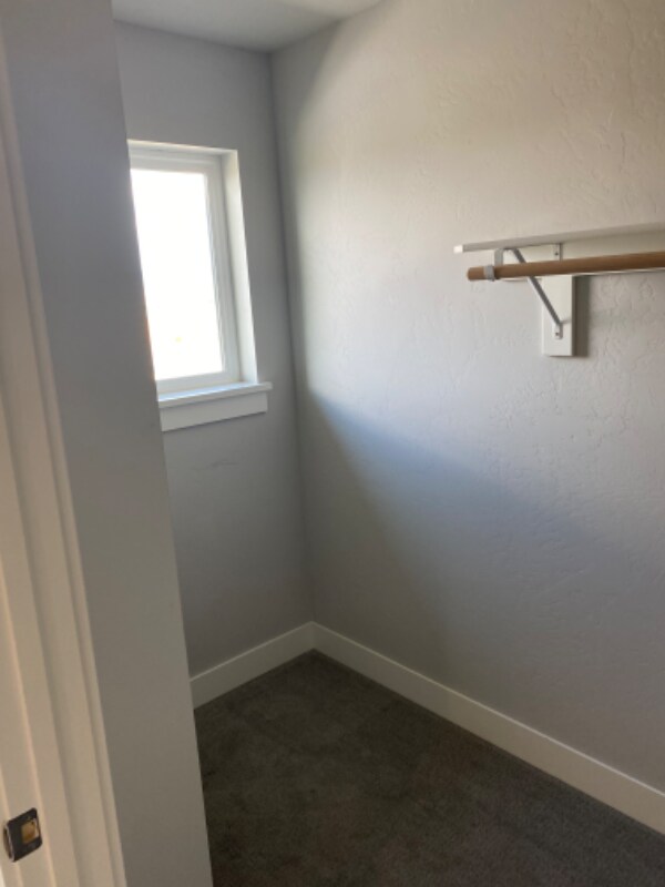 Building Photo - 1200 Glider Ln