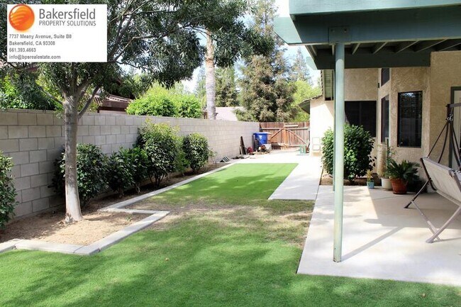 Building Photo - 7213 Copper Creek Way