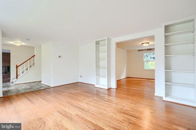 Building Photo - 1505 Westminster Ct