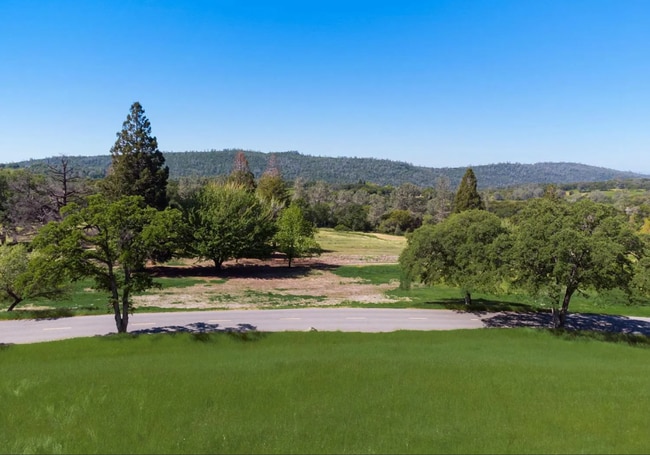 Building Photo - Bright 2-Bed/2-Bath Auburn Home with Sutter Buttes Views