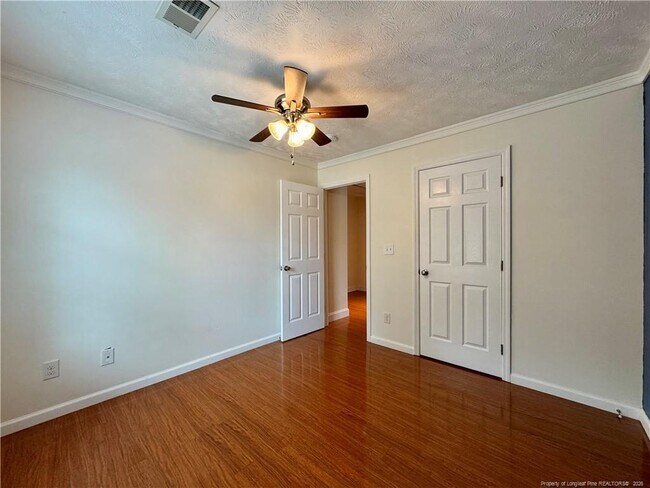 Building Photo - 1264 Bromley Dr