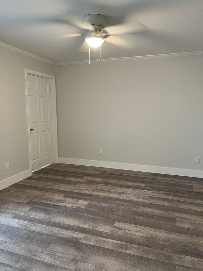 Building Photo - Location, Lifestyle, and Luxury