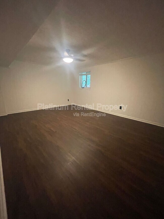 Building Photo - 2564 Timberly Dr SE
