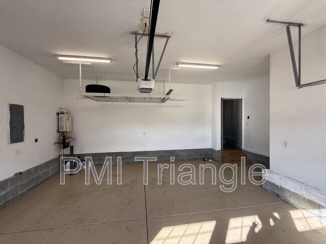 Building Photo - 2932 Murray Rdg Trl