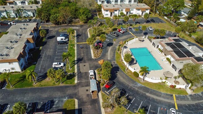 Building Photo - 215 S McMullen Booth Rd